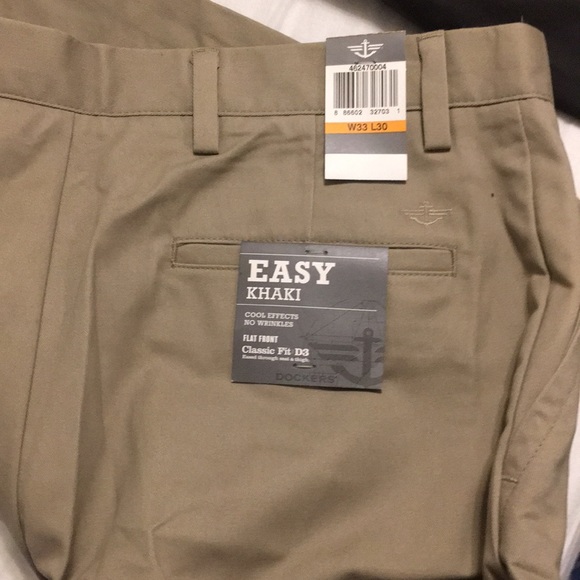 BRAND NEW Dockers Khaki Pant - Picture 3 of 4